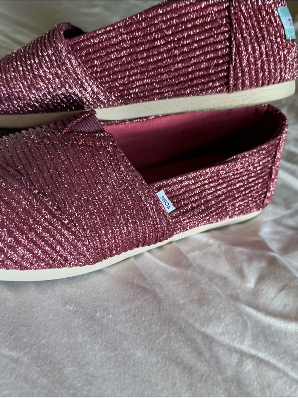 TOMS Glitter Ribbed Slip-Ons in Metallic Raspberry Pink - Picture 7 of 8